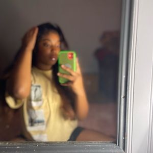 Meet your Posher, Dajha